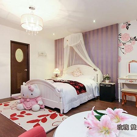Leisury & Carefree Homestay Дуншань Экстерьер фото
