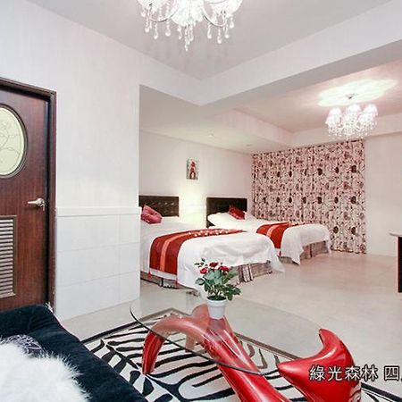 Leisury & Carefree Homestay Дуншань Экстерьер фото